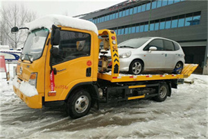 富顺附近道路救援服务